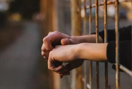 刑事拘留是不是就已经构成犯罪?