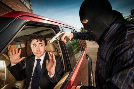 抢劫罪取保候审判实刑的几率大吗?